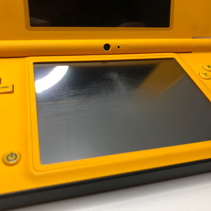 Nintendo DSi XL