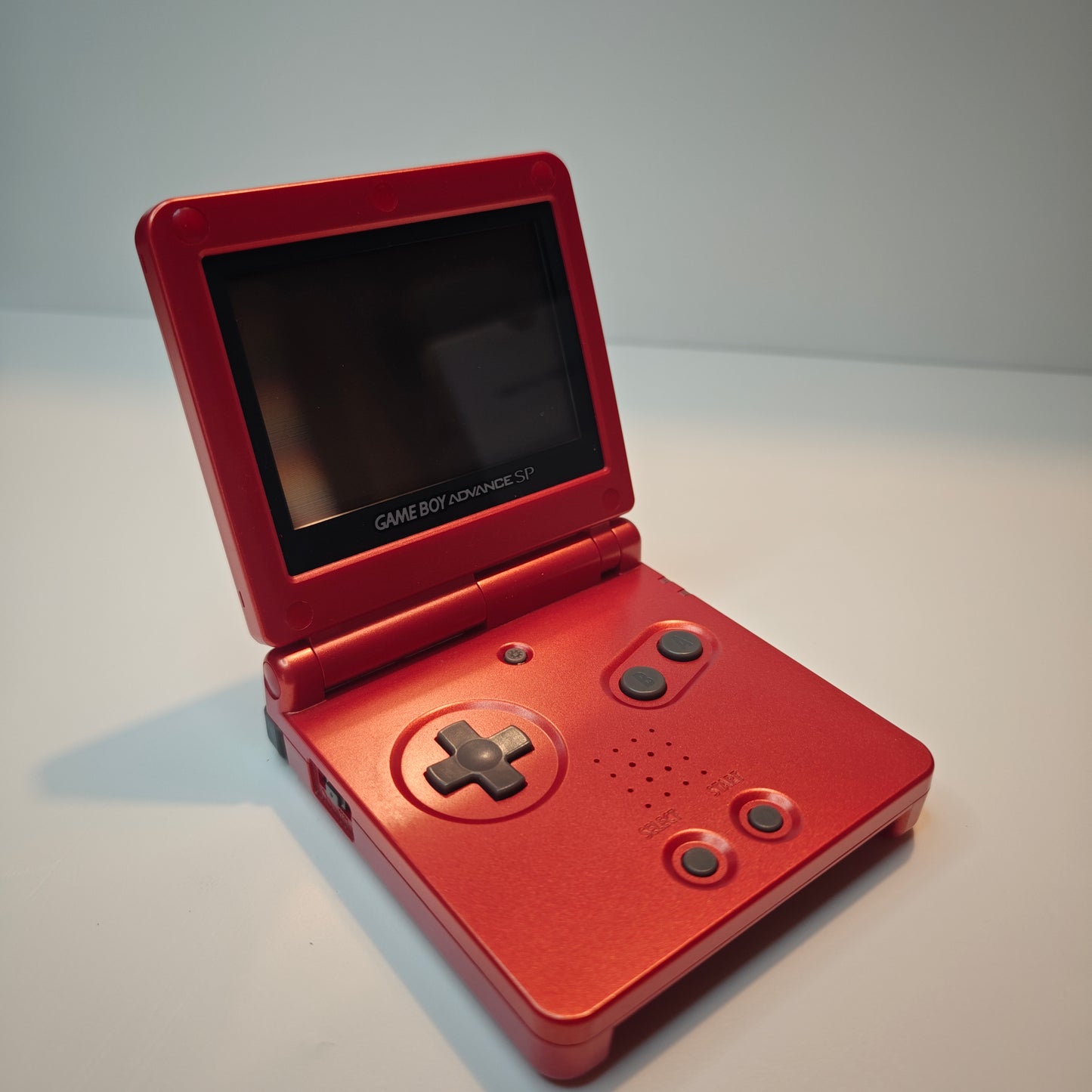 Game Boy Advance SP AGS 001 "Flame Red"