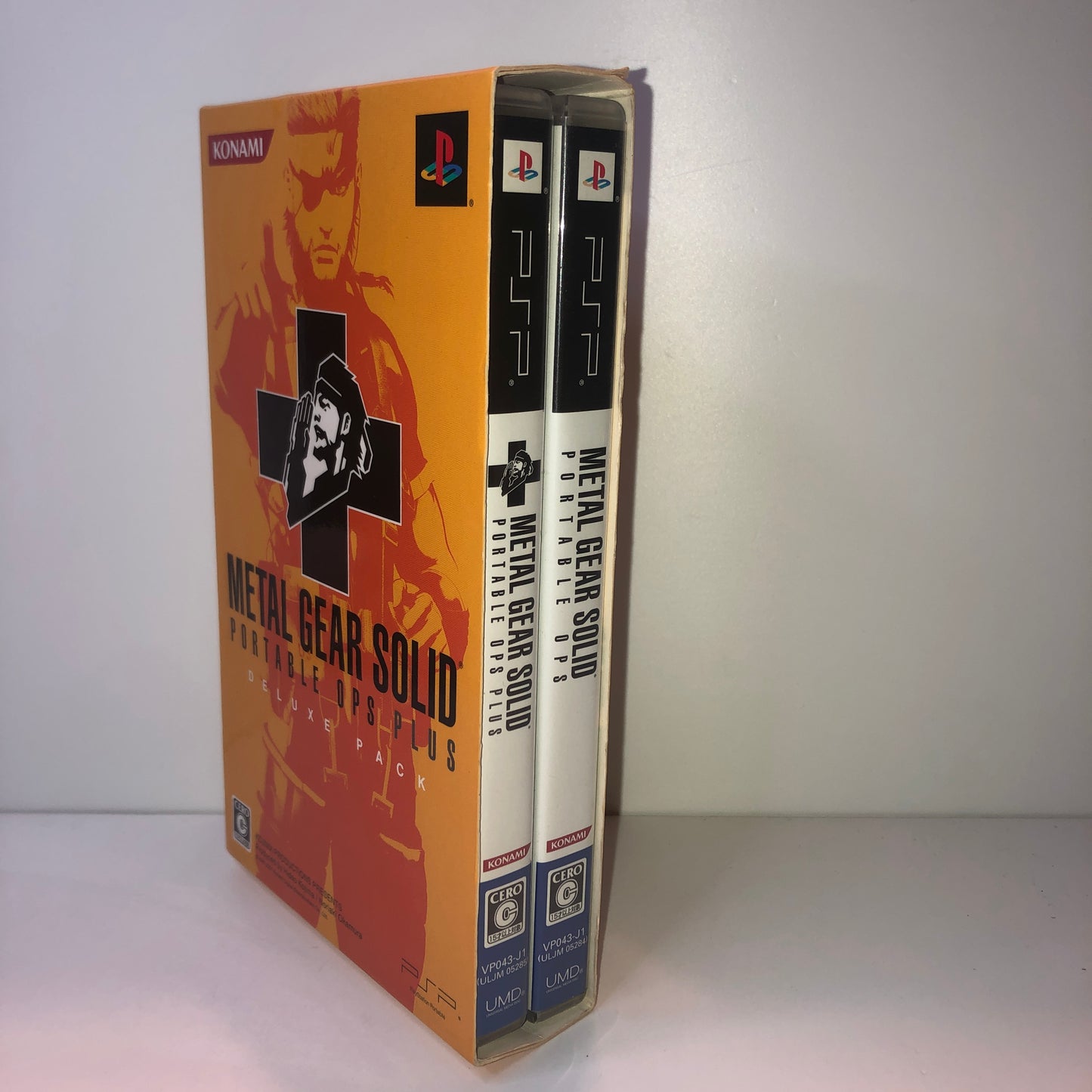 Metal Gear Solid Portable Ops Plus Deluxe Pack