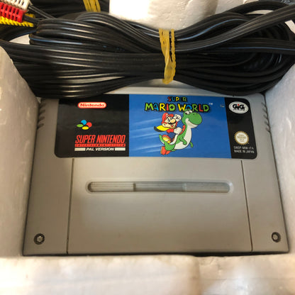 Super Nintendo GIG Bundle Super Mario World