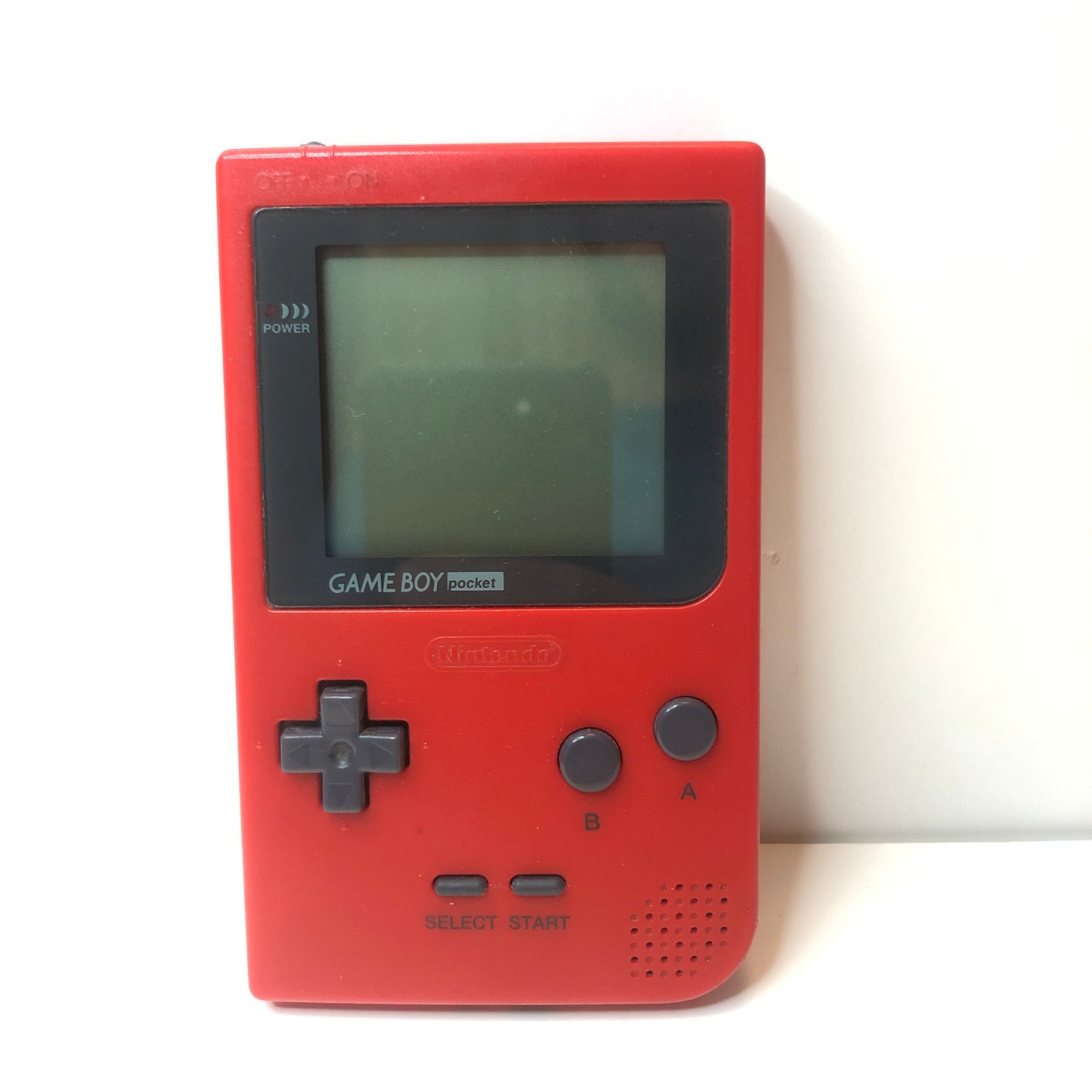 Game Boy Pocket Rosso con Custodia