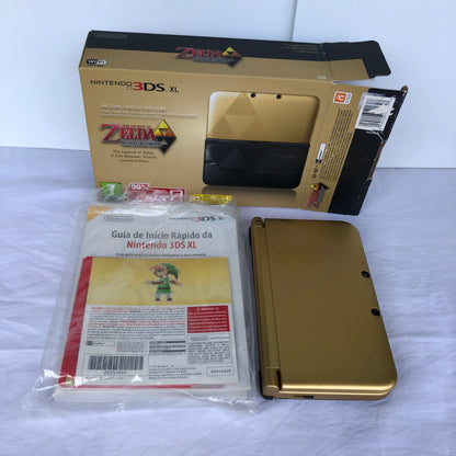 Nintendo 3DS XL Limited Edition Zelda and Link Between Worlds