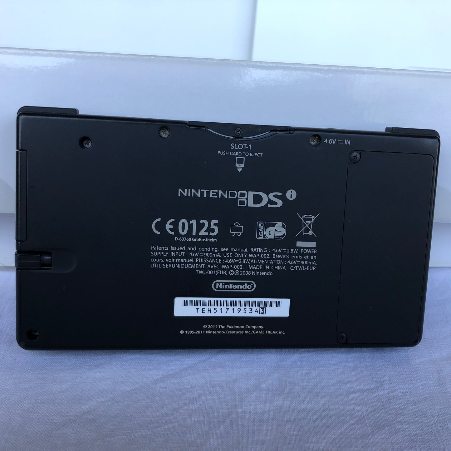 Nintendo DSi Limited Edition Pokémon Black Version