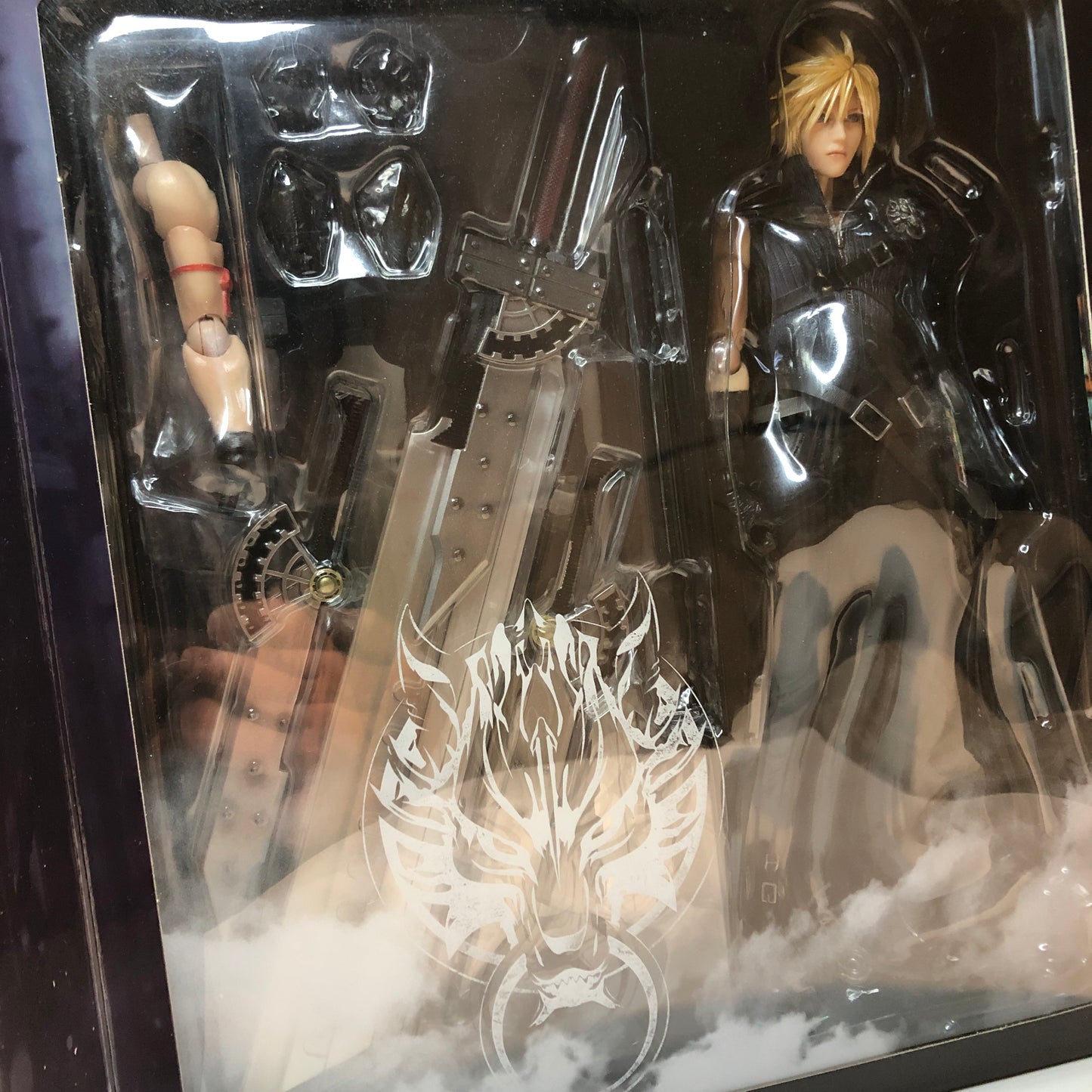 Action Figure Cloud Final Fantasy VII Advent Children Play Arts Kai