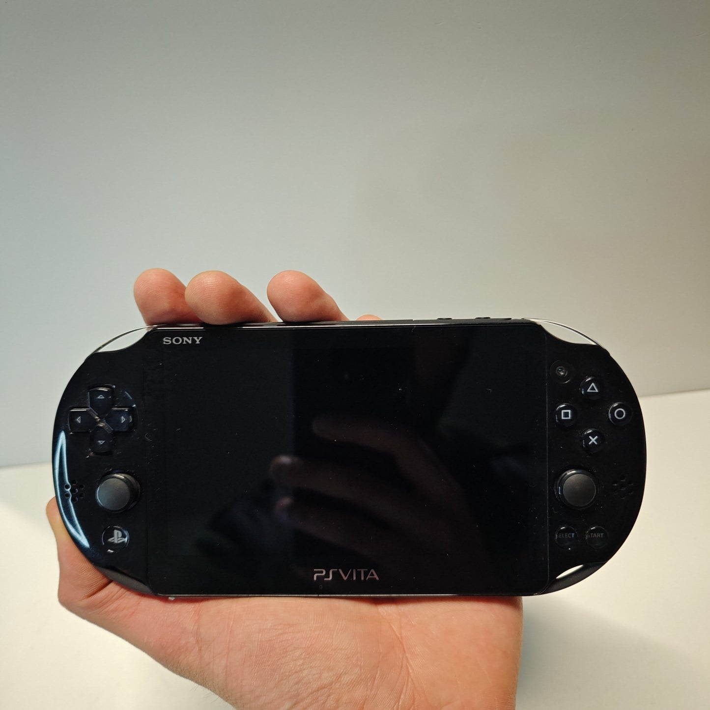 PS Vita 2000 PlayStation LCD