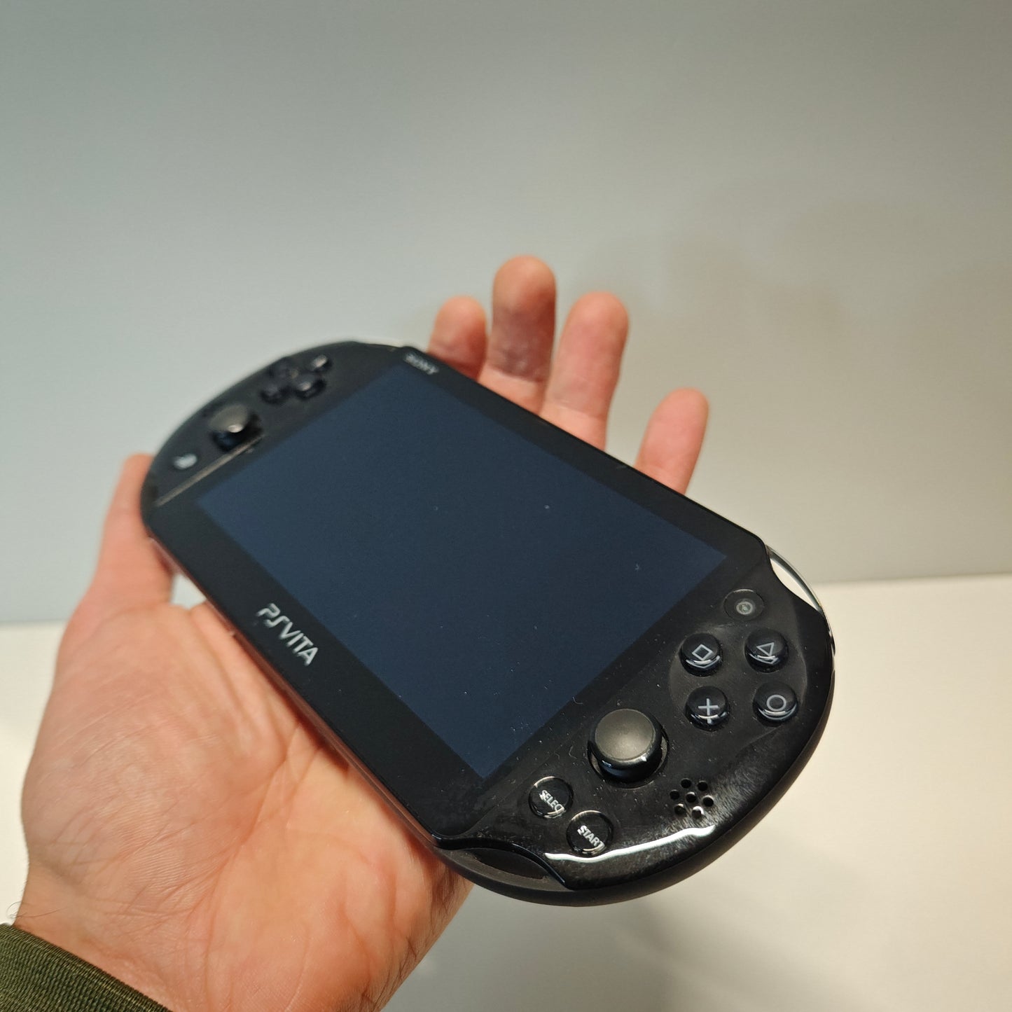 PS Vita 2000 PlayStation LCD