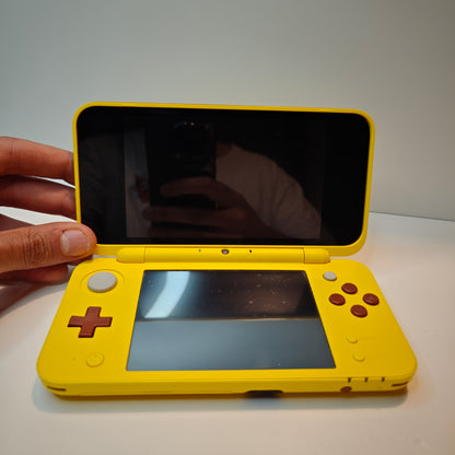 New Nintendo 2DS XL Pikachu Edition