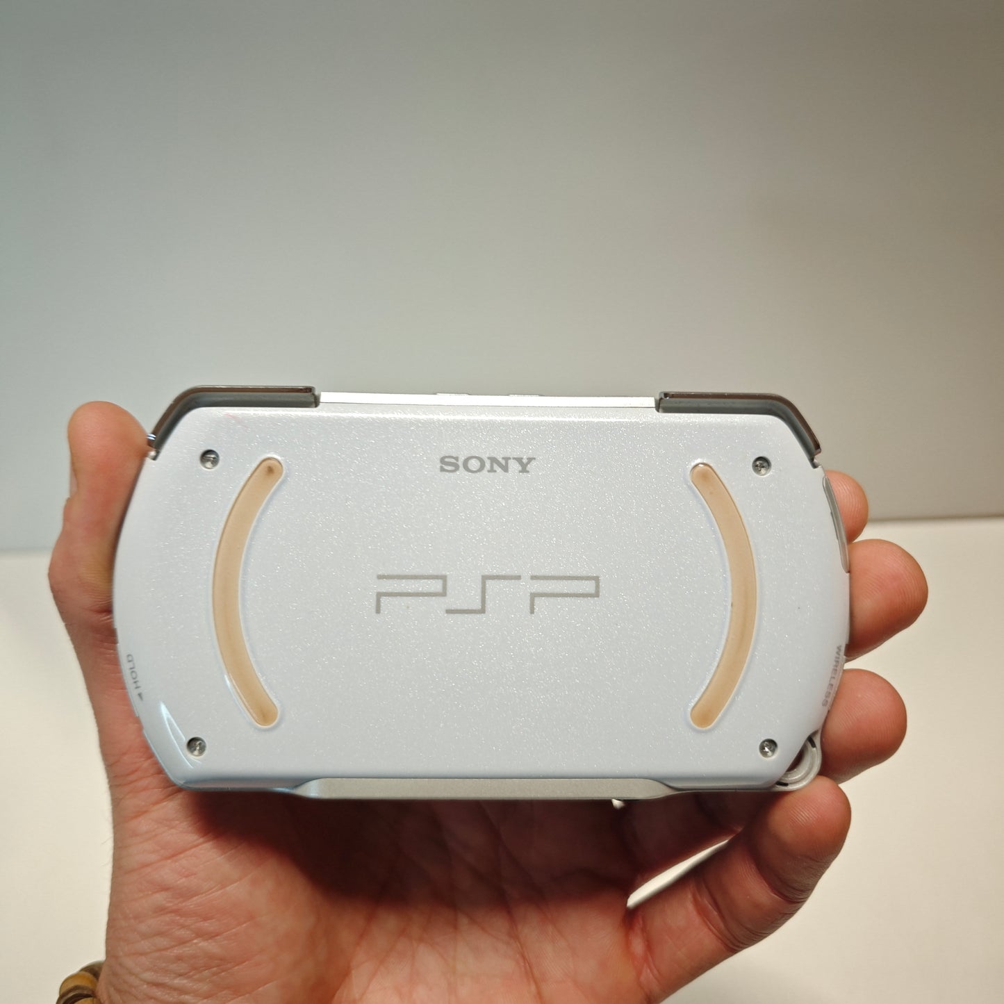 PlayStation Portable PSP Go White