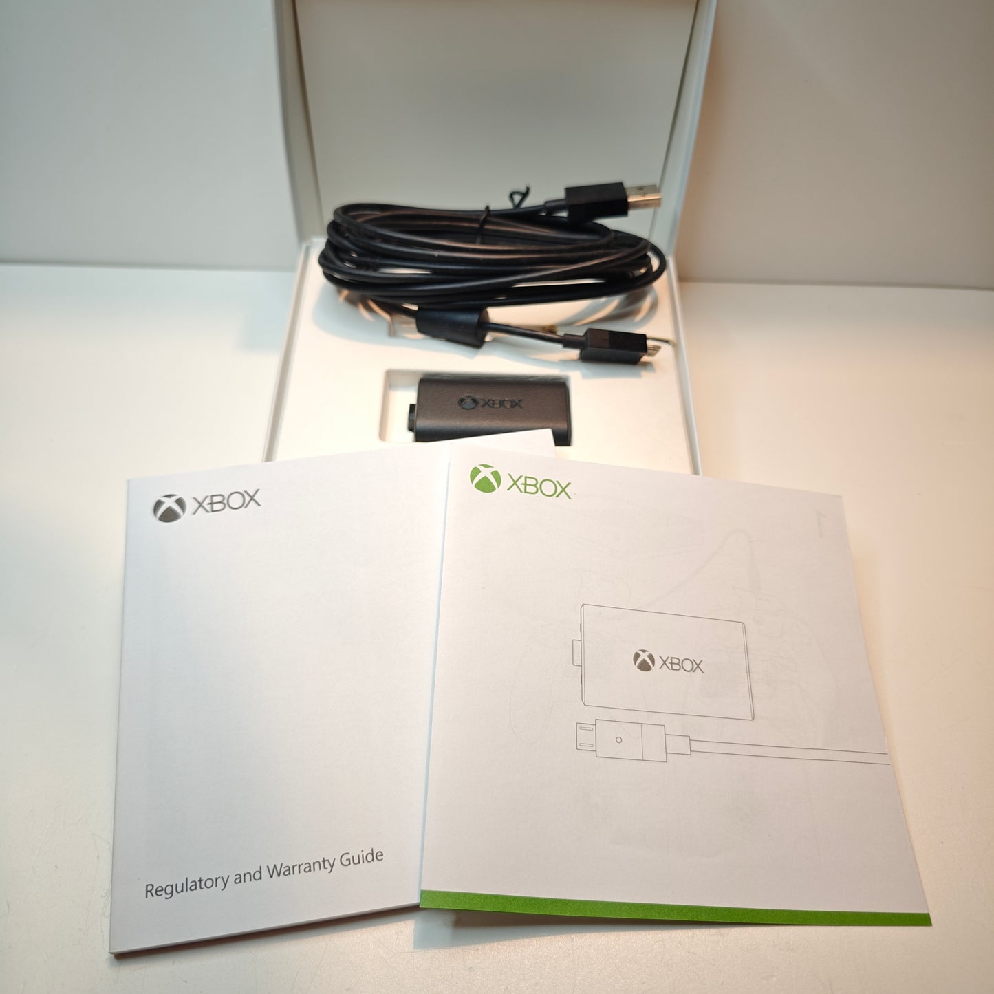 Xbox One Play &amp; Charge Kit