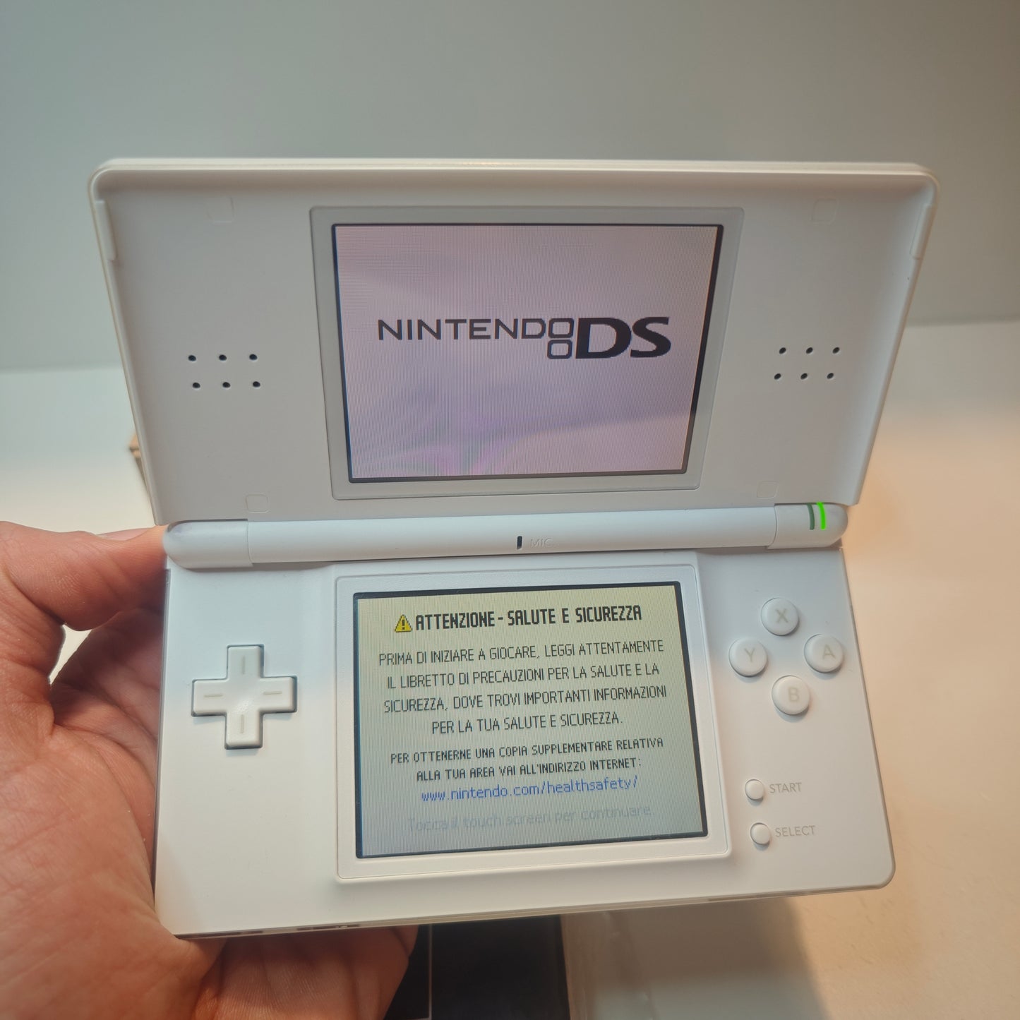 Nintendo DS Lite