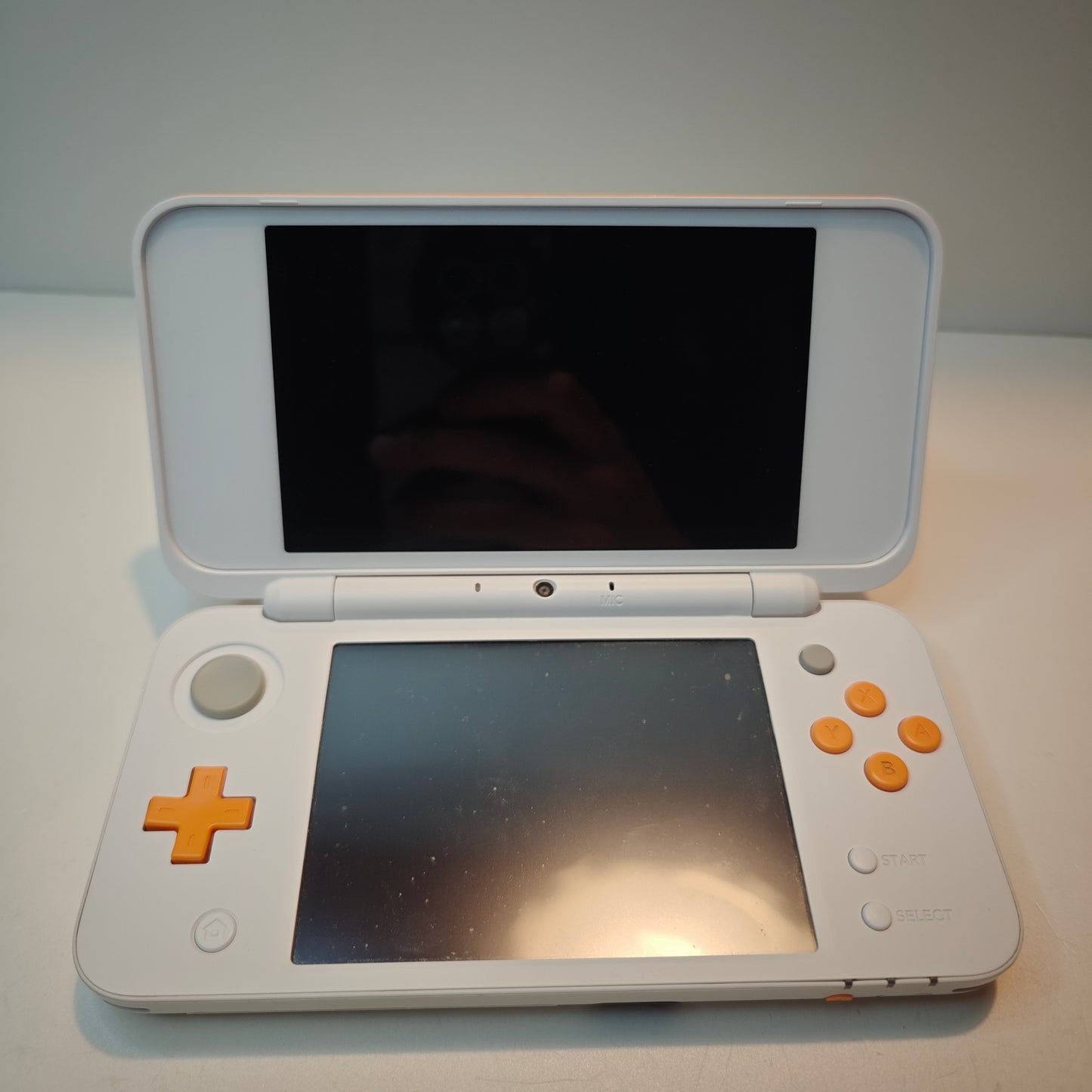 New Nintendo 2DS XL